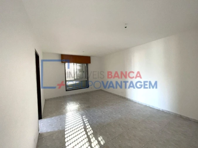 Apartamento T3 para Venda em Laranjeiro e Feijó Foto 8