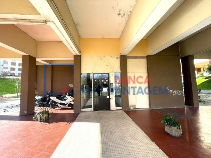 Apartamento T3 para Venda em Laranjeiro e Feijó Foto 20