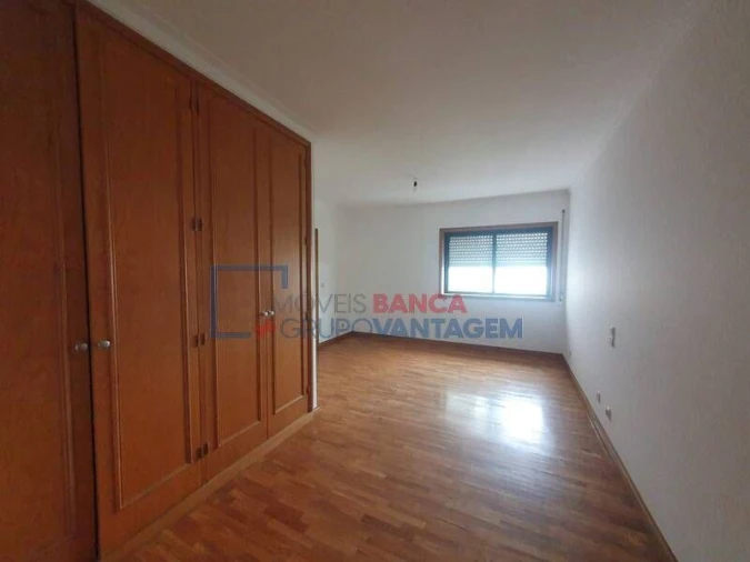 Apartamento T3 para Venda em Canelas Foto 6