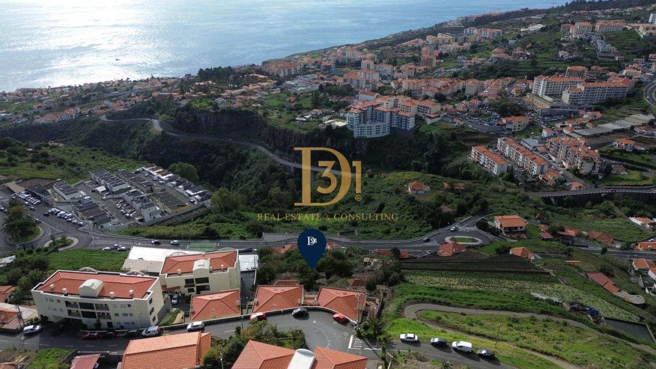 Terreno para Venda em Caniço Foto 1