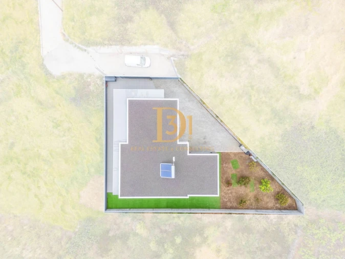 Moradia T2 para Venda em Estreito da Calheta Foto 4