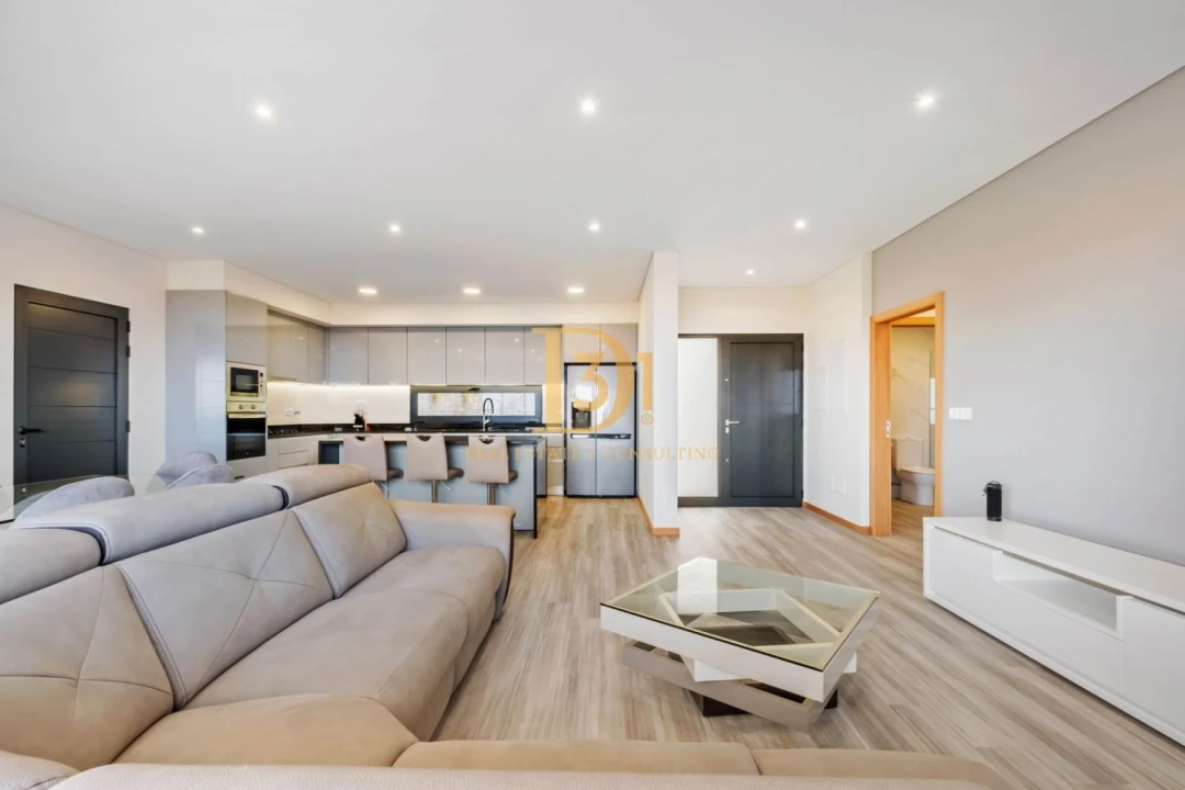 Moradia T2 para Venda em Estreito da Calheta Foto 12