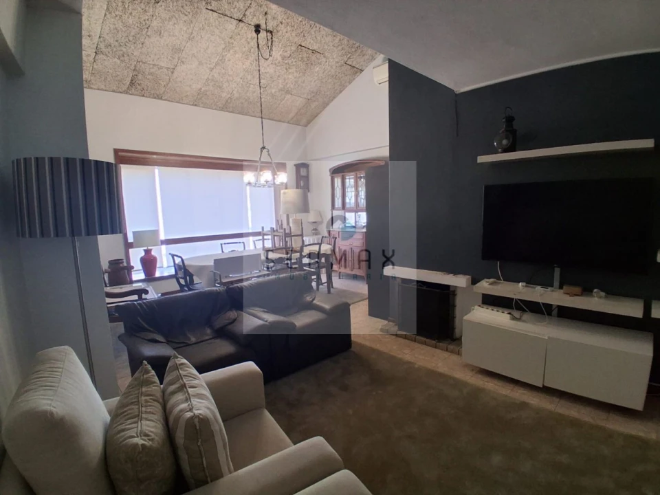 Apartamento T4 para Venda em Bonfim Foto 4