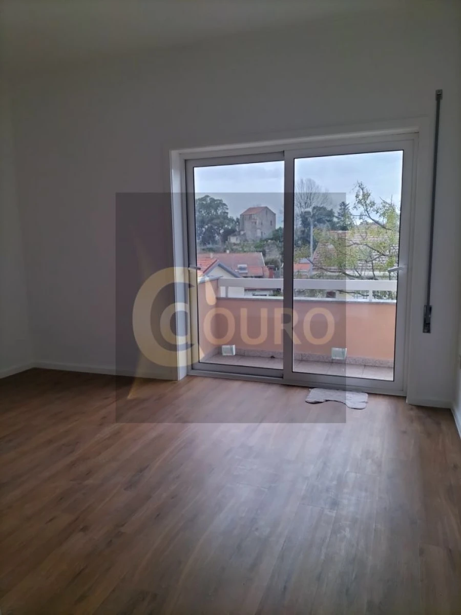 Apartamento T3 para Venda em Aguas Santas Foto 18