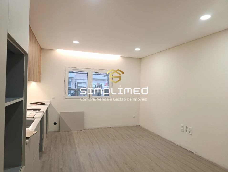 Apartamento T3 para Venda em Covilhã e Canhoso Foto 7