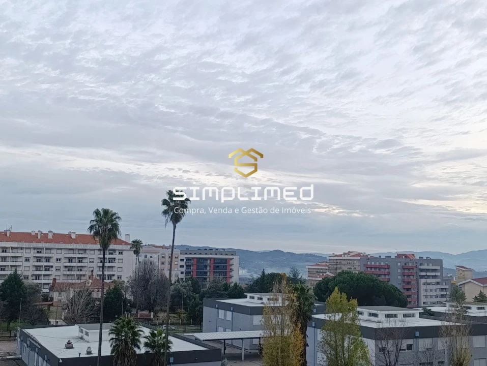 Apartamento T2 para Venda em Covilhã e Canhoso Foto 19