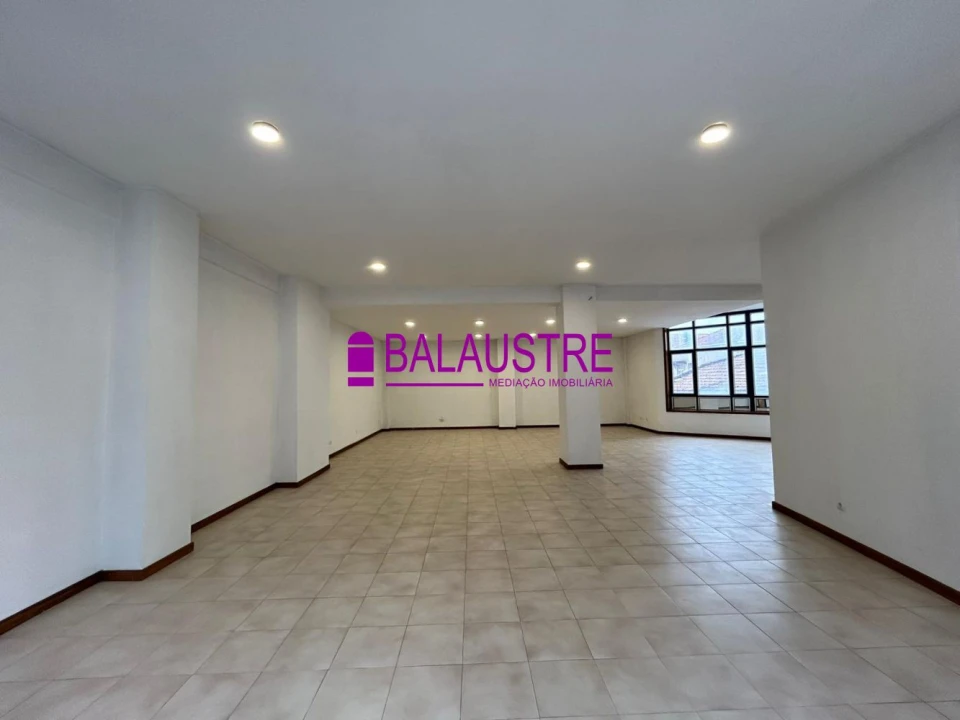 Loja para Arrendamento em Matosinhos e Leça da Palmeira Foto 13