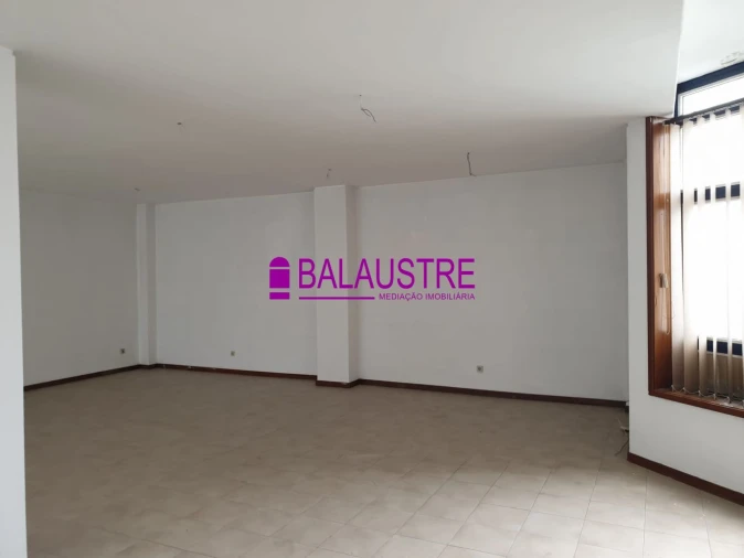 Loja para Arrendamento em Matosinhos e Leça da Palmeira Foto 15