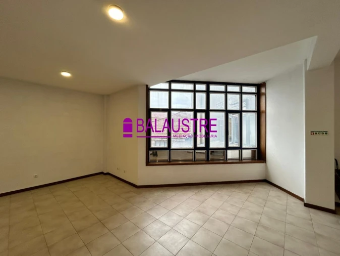 Loja para Arrendamento em Matosinhos e Leça da Palmeira Foto 3