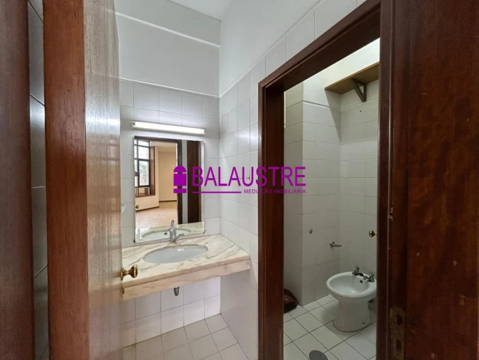 Loja para Arrendamento em Matosinhos e Leça da Palmeira Foto 16