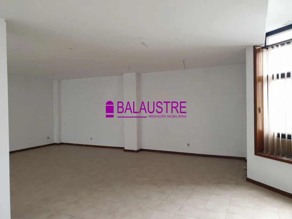 Loja para Arrendamento em Matosinhos e Leça da Palmeira Foto 15