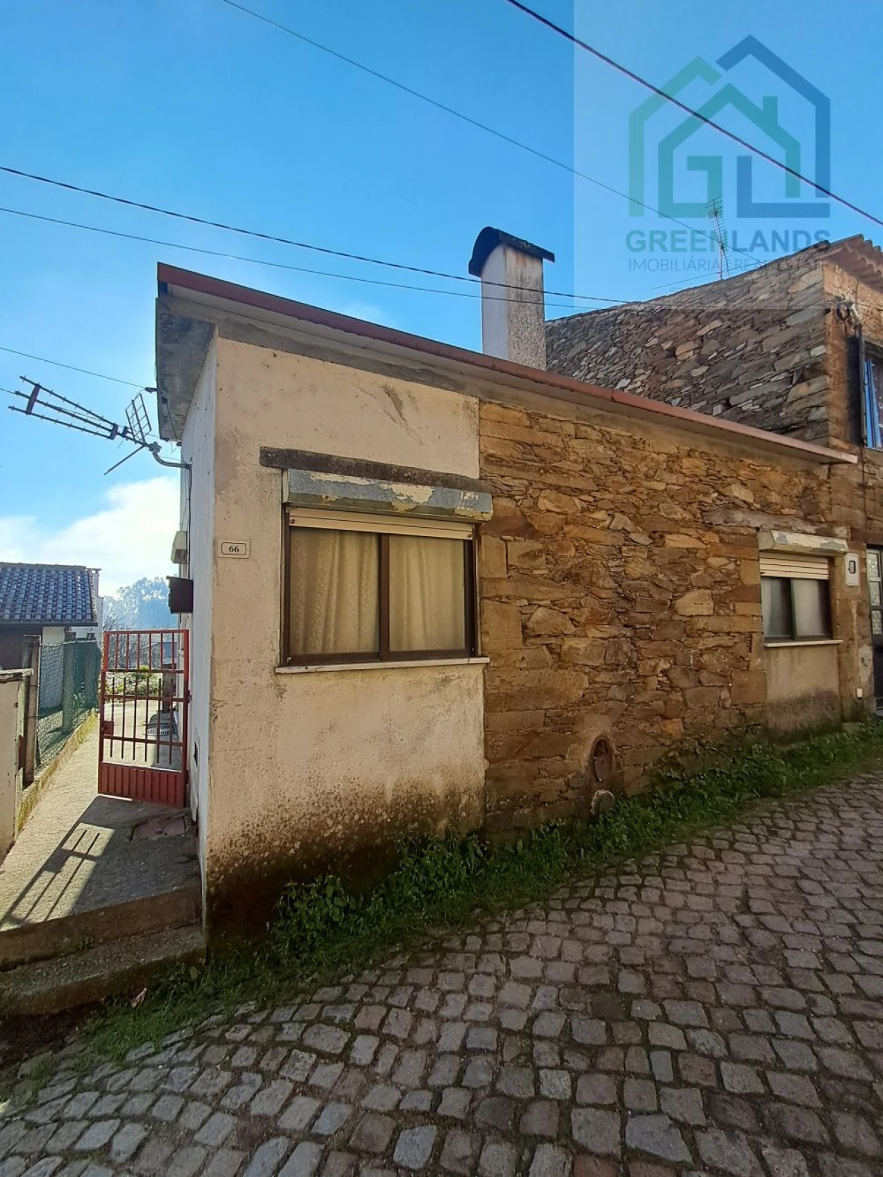 Moradia T1 para Venda em Mouronho Foto 2