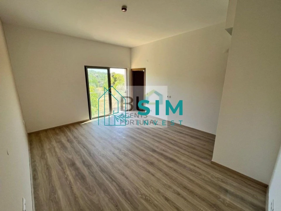 Loja para Venda em Tavira (Santa Maria e Santiago) Foto 8