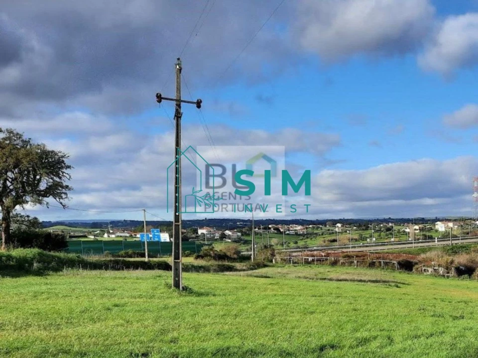 Terreno para Venda em Romeira e Várzea Foto 3