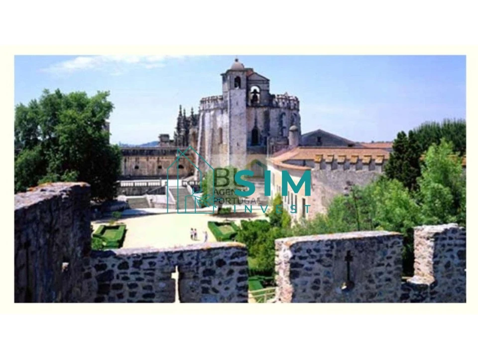 Moradia T5 para Venda em São Pedro de Tomar Foto 19