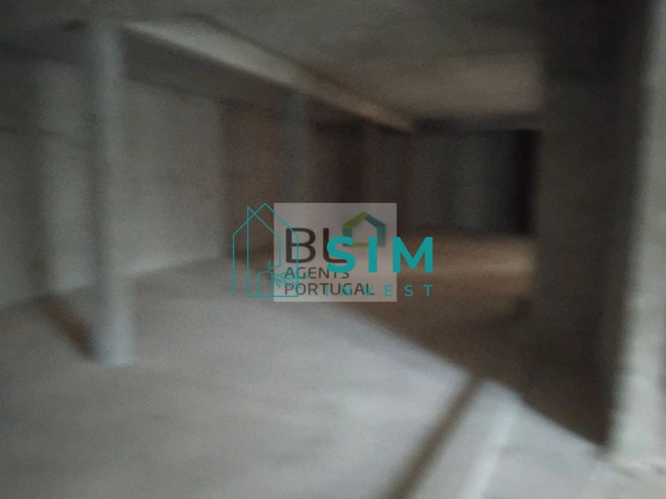 Moradia T4 para Venda em Além da Ribeira e Pedreira Foto 21