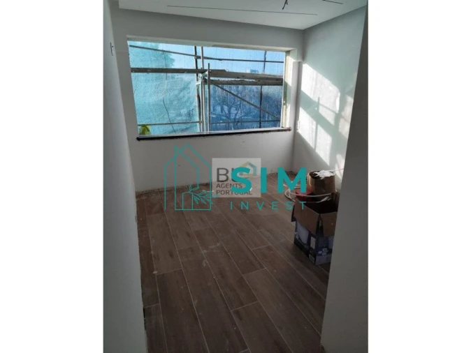 Loja para Venda em Faro (Sé e São Pedro) Foto 4