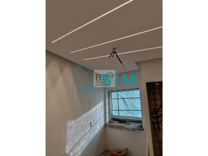 Loja para Venda em Faro (Sé e São Pedro) Foto 3