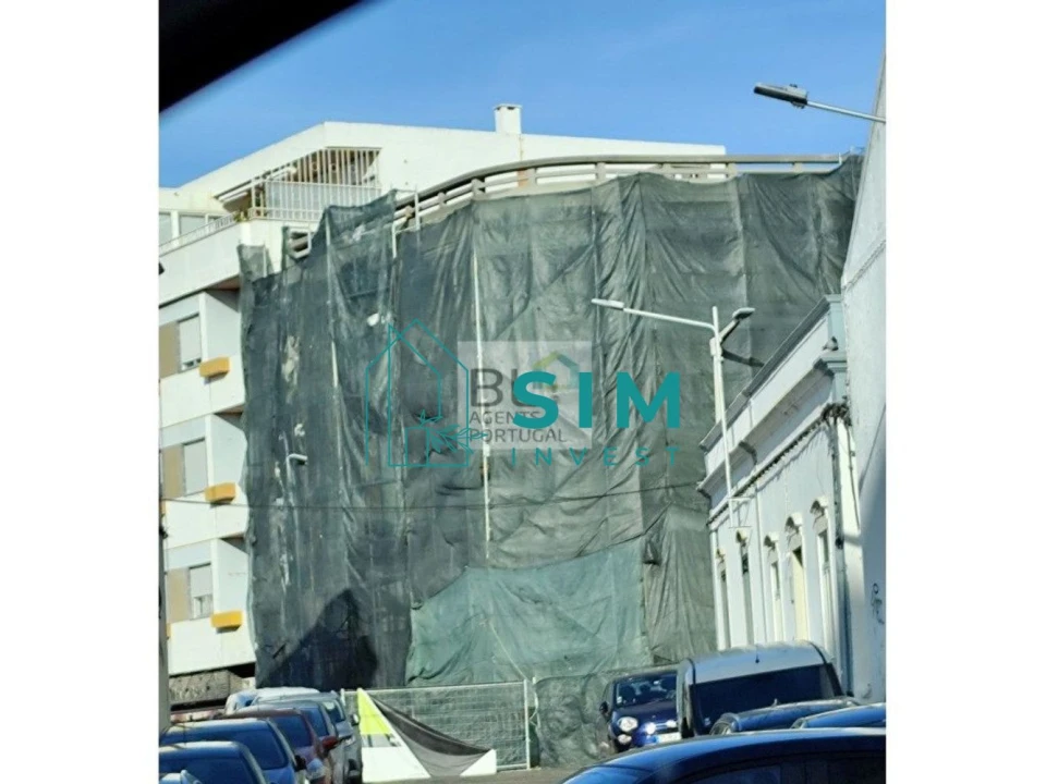 Loja para Venda em Faro (Sé e São Pedro) Foto 2