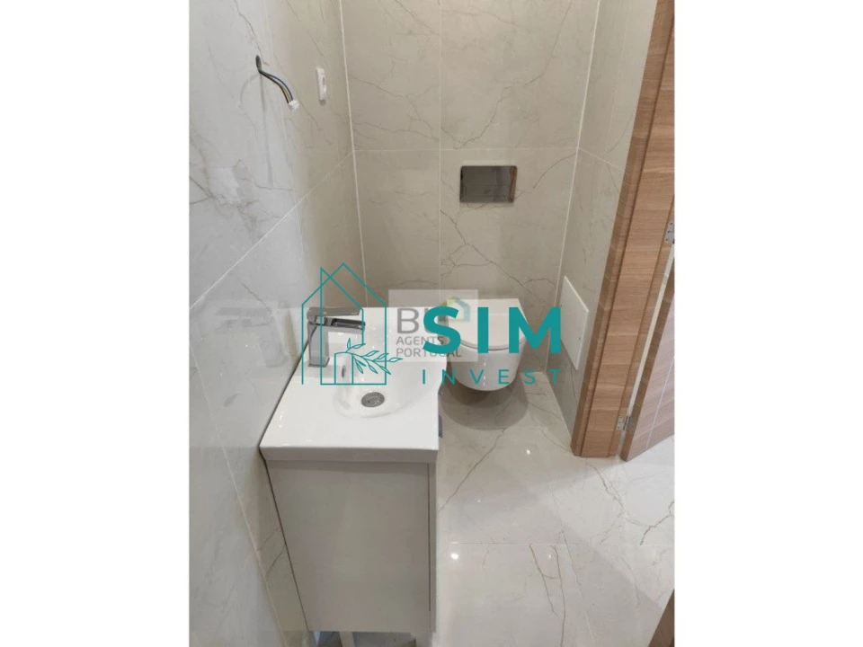 Apartamento T5 para Venda em São Brás de Alportel Foto 9