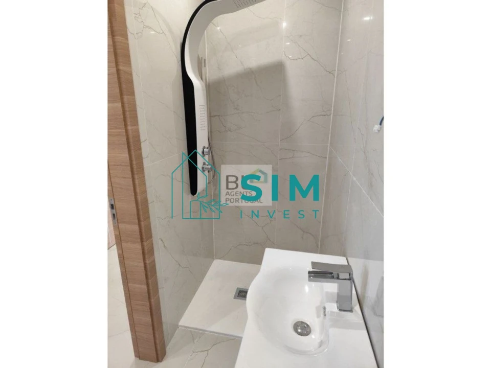 Apartamento T5 para Venda em São Brás de Alportel Foto 6