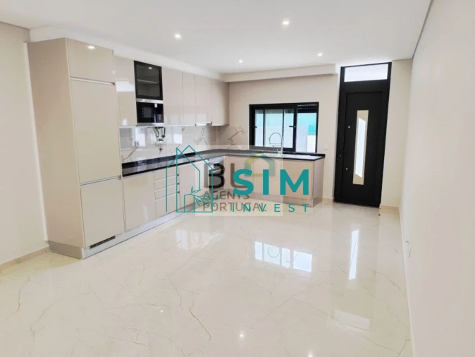 Apartamento T5 para Venda em São Brás de Alportel Foto 3