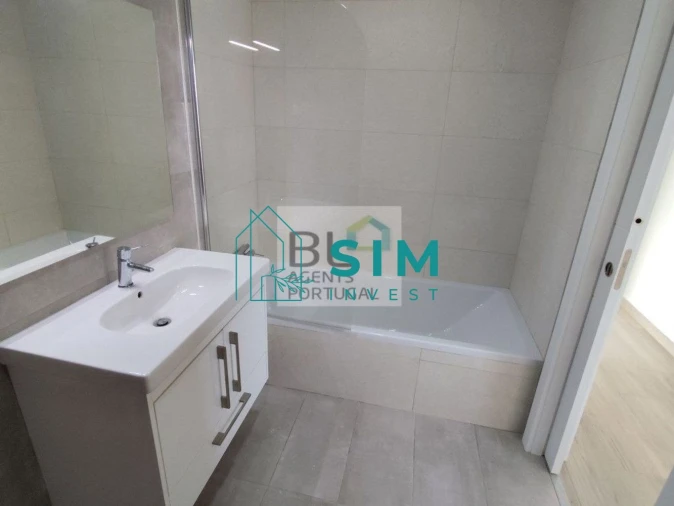 Moradia T4 para Venda em Altura Foto 17