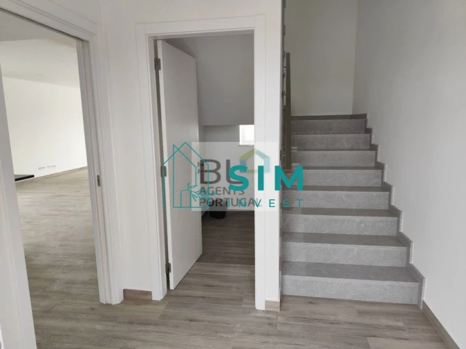 Moradia T4 para Venda em Altura Foto 13