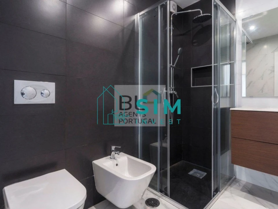 Apartamento T2 para Venda em Quelfes Foto 10