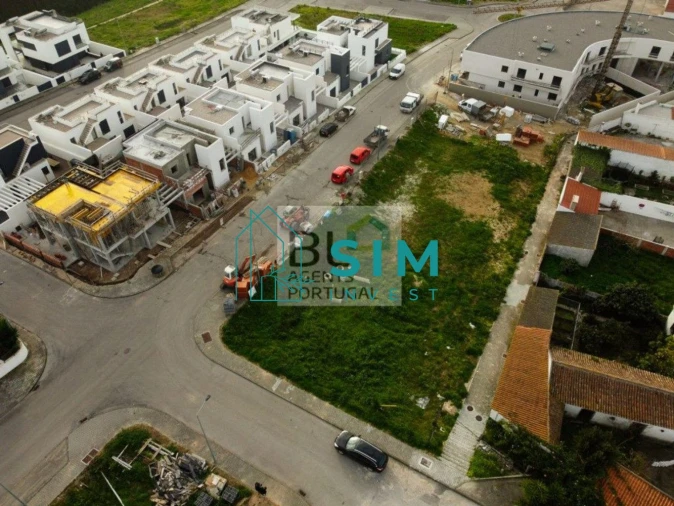 Terreno para Venda em Serra D'El-Rei Foto 3