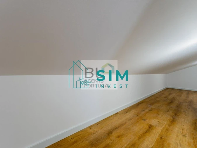 Moradia T4 para Venda em Atouguia da Baleia Foto 27