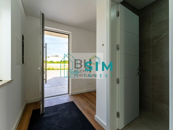 Moradia T4 para Venda em Lourinhã e Atalaia Foto 4