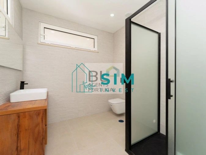 Moradia T4 para Venda em Lourinhã e Atalaia Foto 7