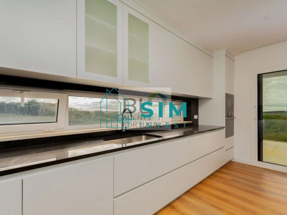 Moradia T4 para Venda em Lourinhã e Atalaia Foto 16