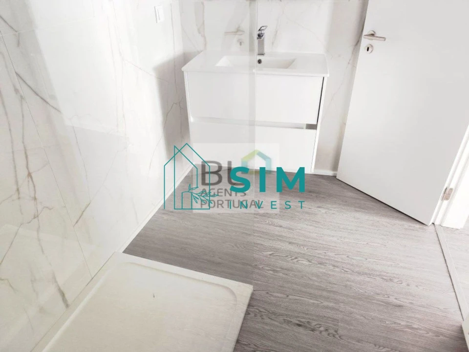 Apartamento T1 para Venda em Quelfes Foto 12