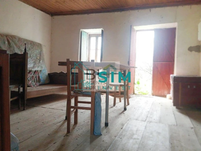 Moradia T1 para Venda em Vila Cã Foto 1