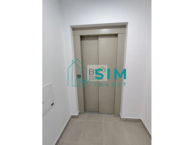 Apartamento T2 para Venda em Loule (São Sebastião) Foto 19