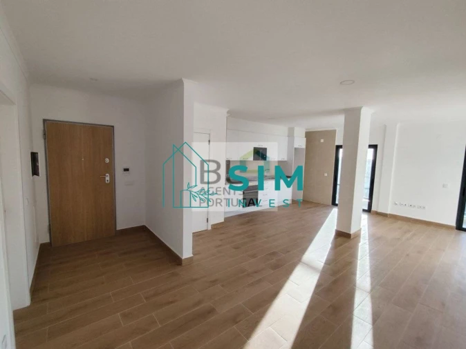 Apartamento T2 para Venda em Loule (São Sebastião) Foto 2