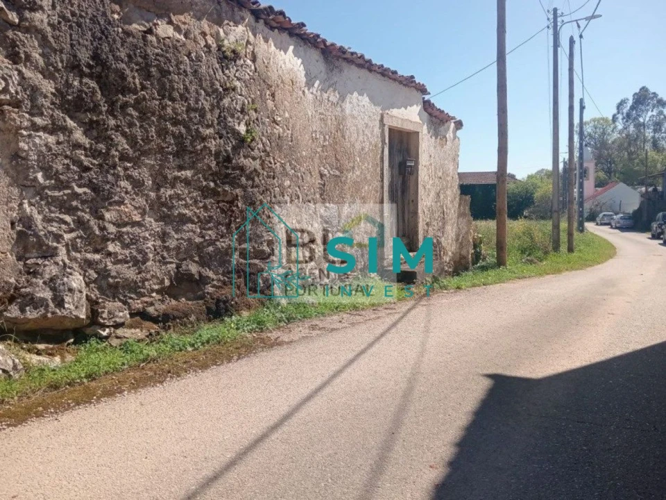 Moradia T3 para Venda em Abiul Foto 4