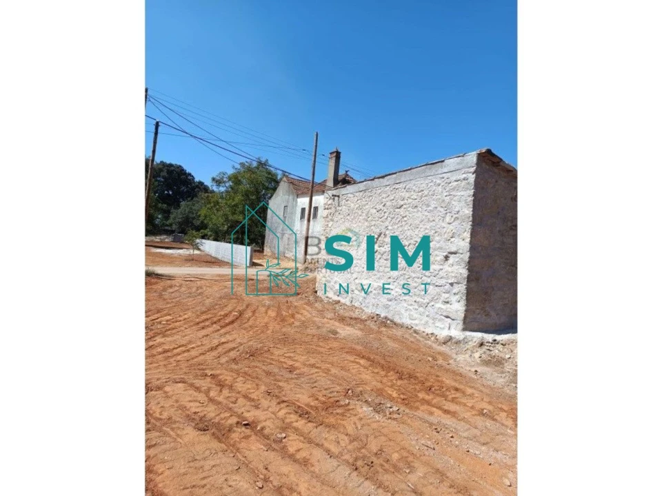 Moradia T3 para Venda em Abiul Foto 26