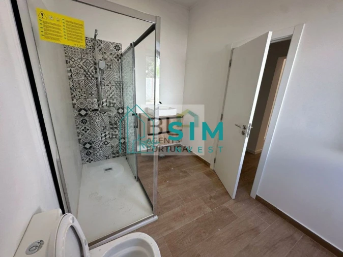 Moradia T3 para Venda em Querença, Tôr e Benafim Foto 10