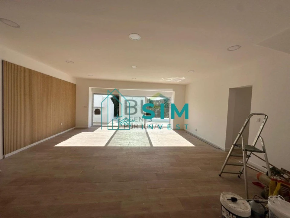 Moradia T3 para Venda em Querença, Tôr e Benafim Foto 11