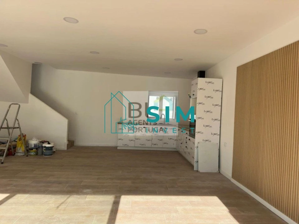 Moradia T3 para Venda em Querença, Tôr e Benafim Foto 13