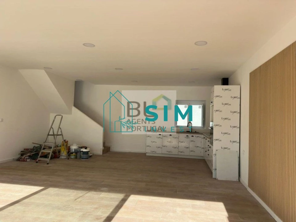 Moradia T3 para Venda em Querença, Tôr e Benafim Foto 14