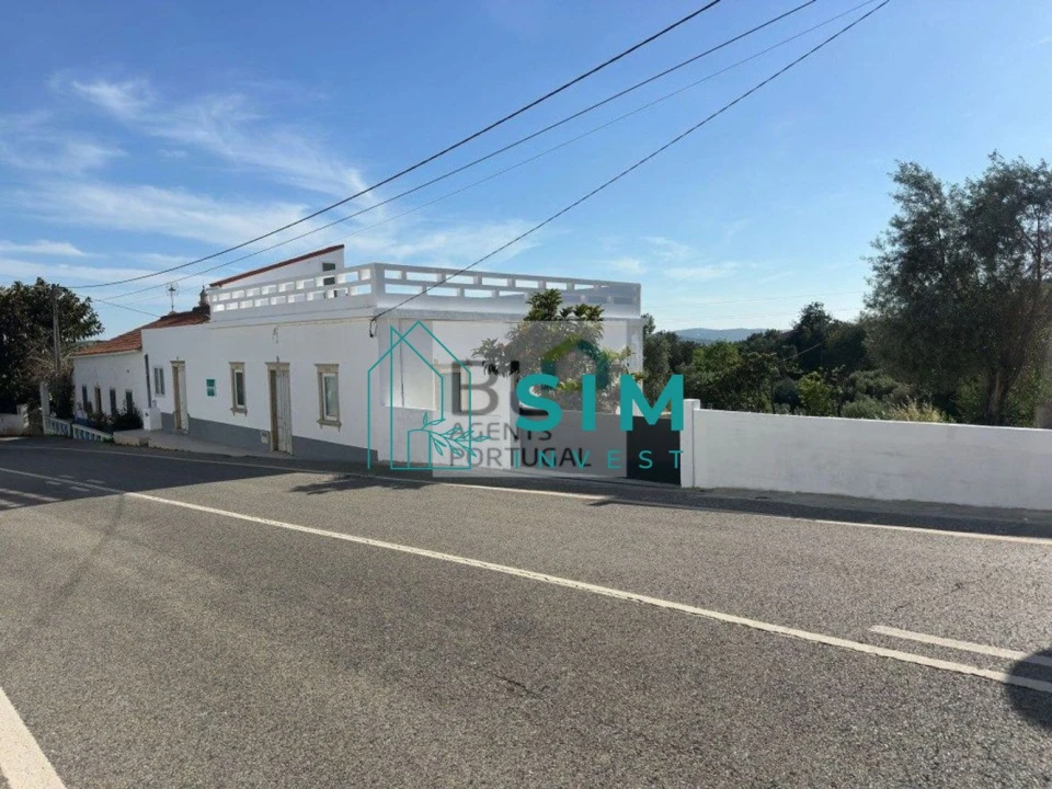 Moradia T3 para Venda em Querença, Tôr e Benafim Foto 1