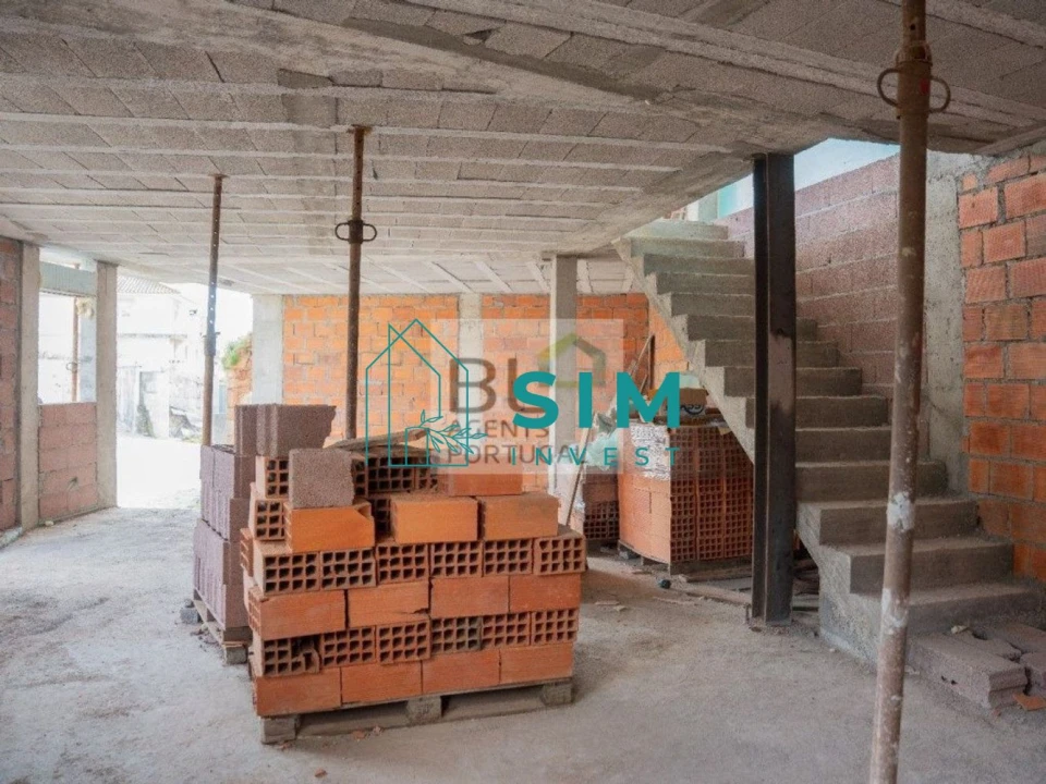 Moradia T3 para Venda em Alijo Foto 6