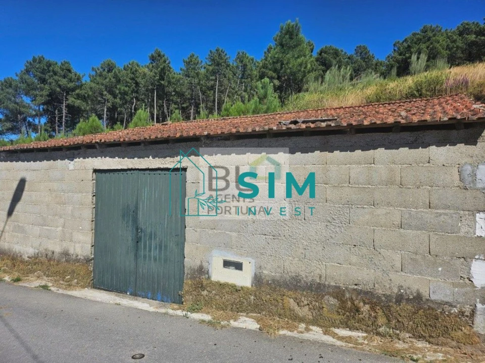 Terreno para Venda em Mouçós e Lamares Foto 1