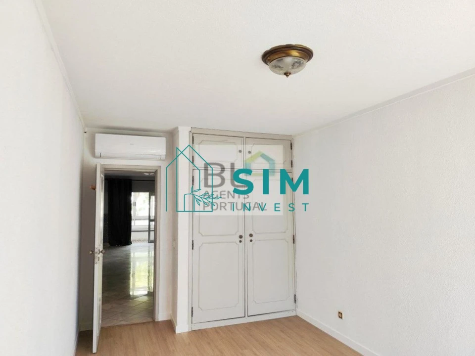 Apartamento T3 para Venda em Faro (Sé e São Pedro) Foto 16