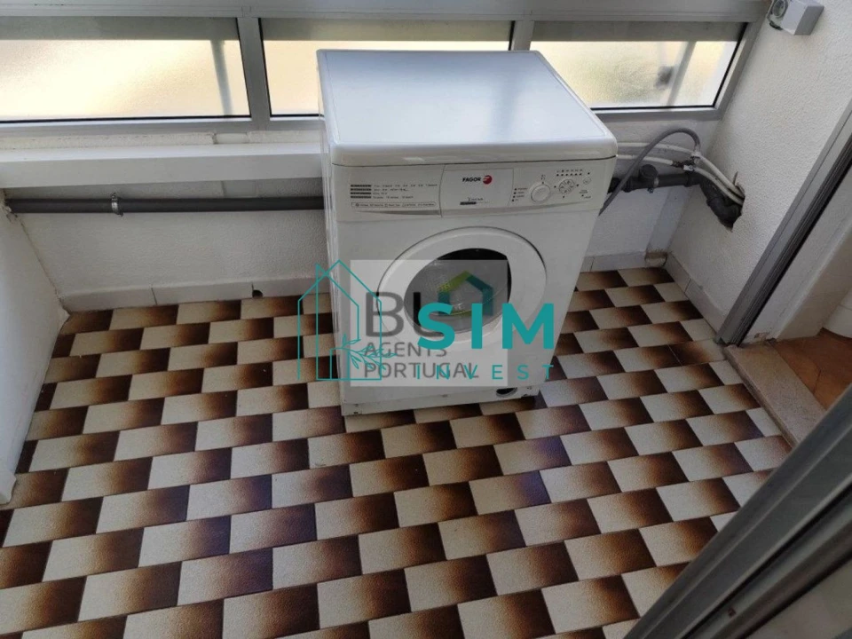 Apartamento T3 para Venda em Faro (Sé e São Pedro) Foto 7