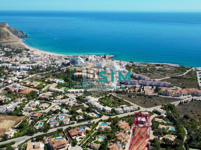 Moradia T3 para Venda em Luz Foto 13